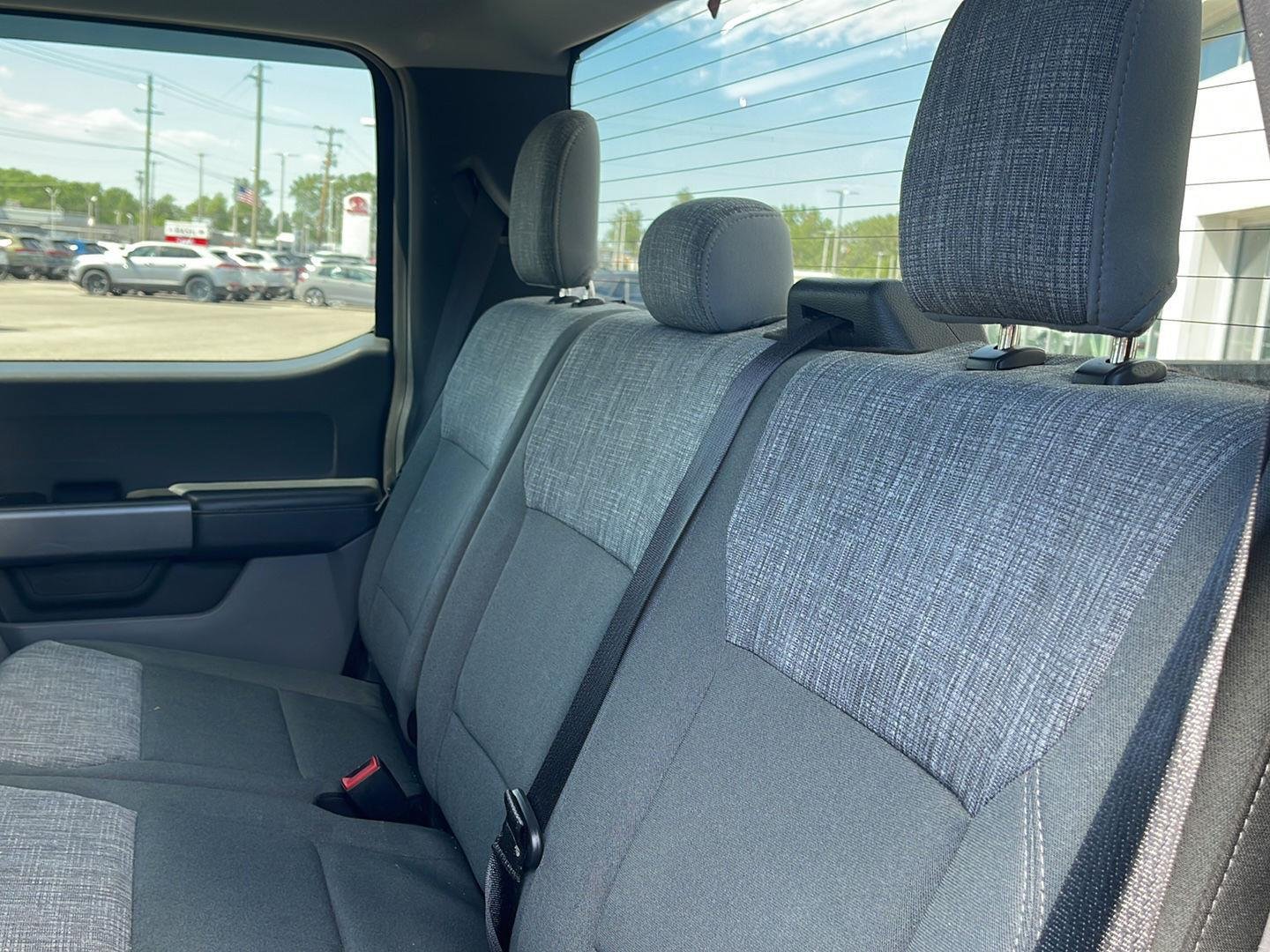 Used 2023 Antimatter Blue Ford XLT image 7