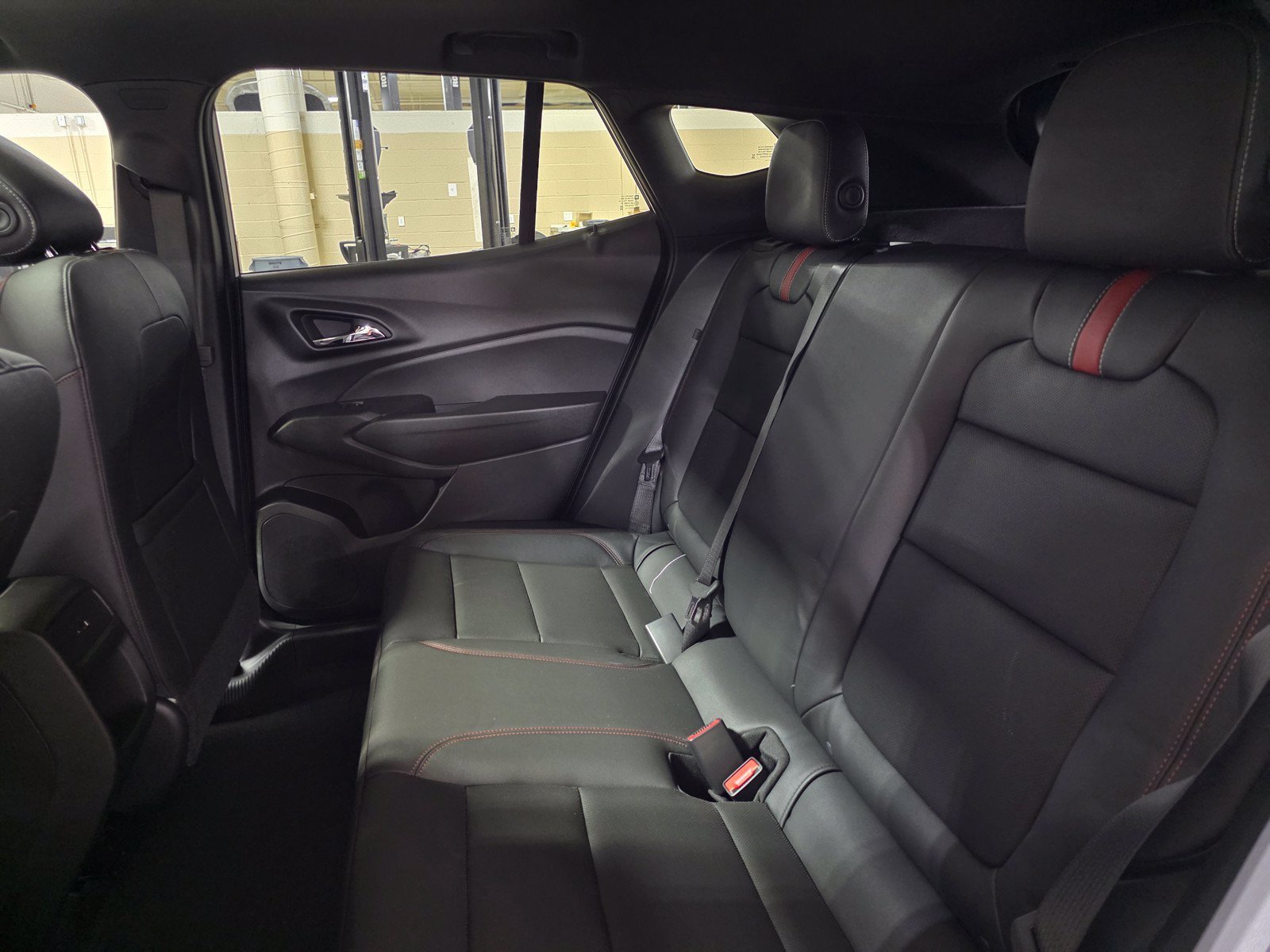 2026 Chevrolet Trax RS - Photo 14