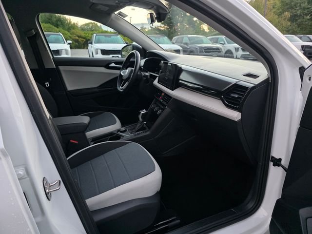 Used 2025 Pure White Volkswagen 1.5T S image 11