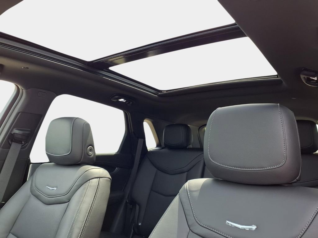 2026 Cadillac XT5 Premium Luxury - Photo 17