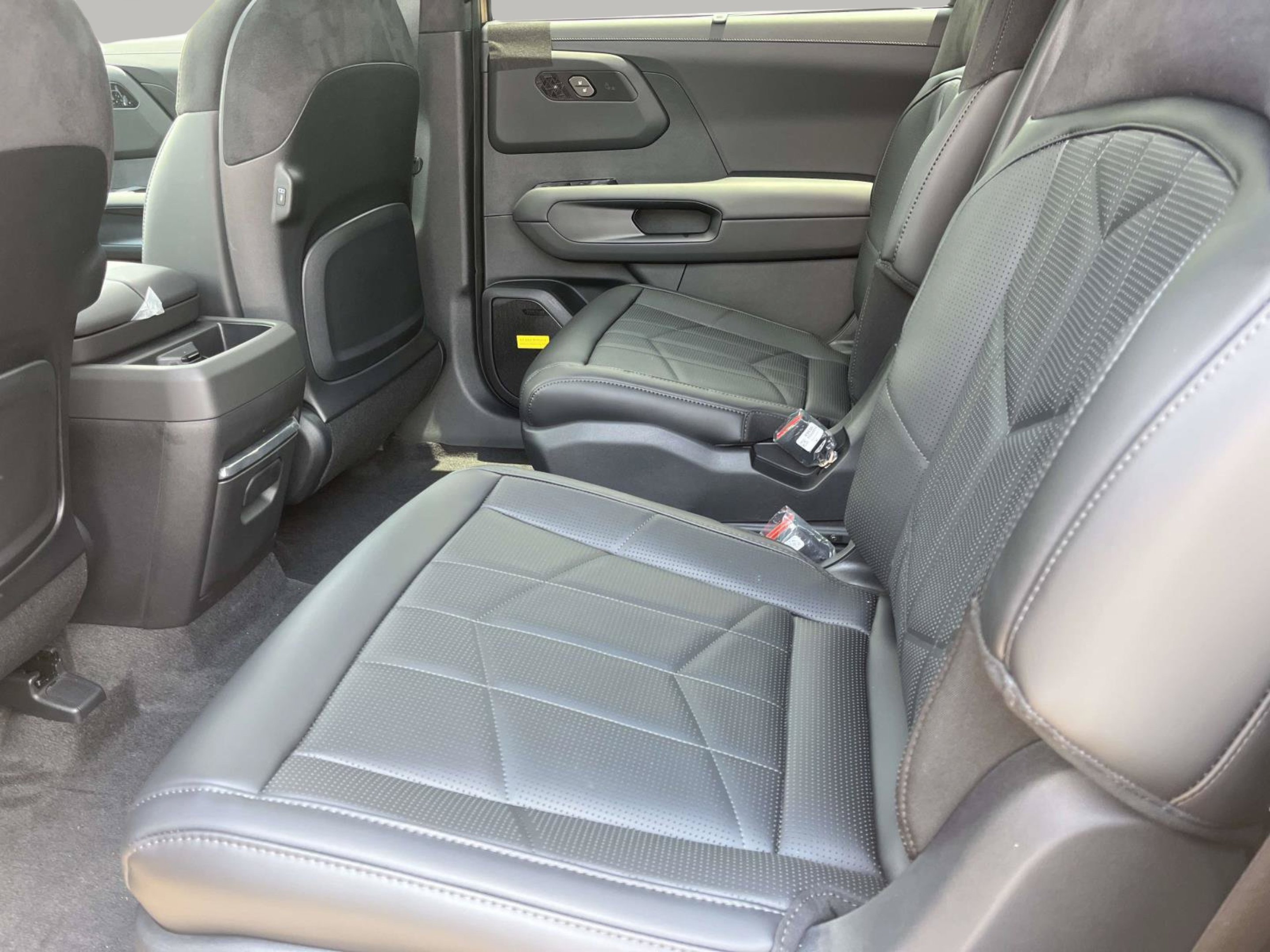 New 2027 Terrain Brown Kia X-PRO SX image 18