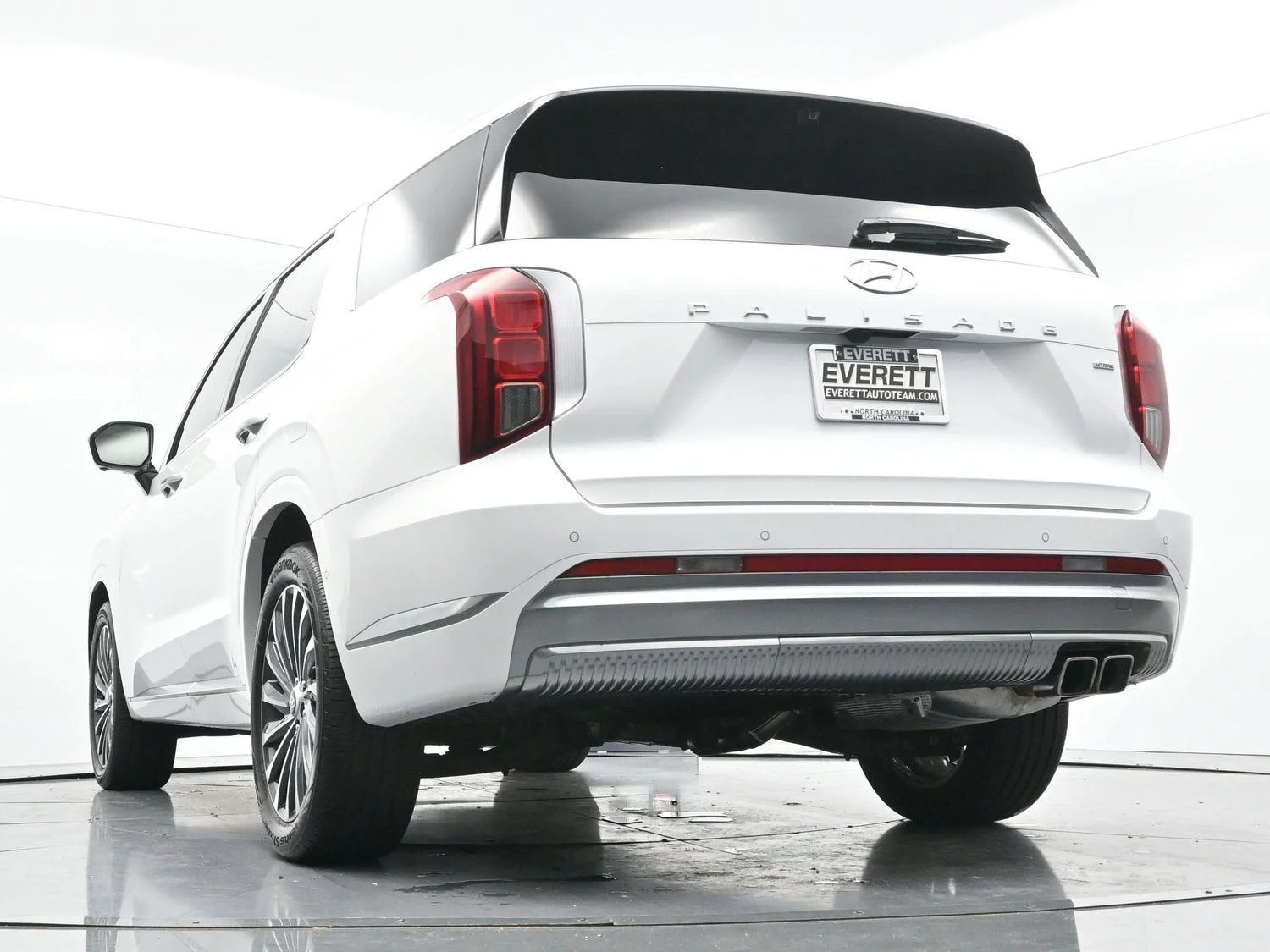 Used 2024 Hyper White Hyundai Calligraphy image 49