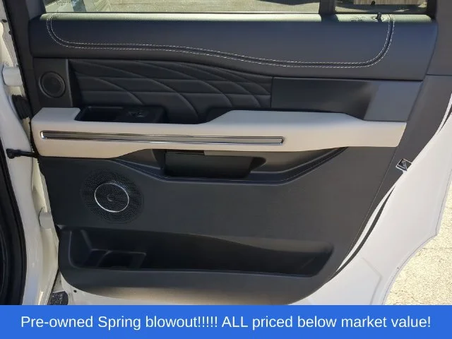 Used 2022 White Ford Platinum image 46