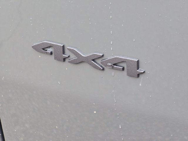 New 2026 Sting-Gray Clear-Coat Exterior Paint Jeep Laredo image 20