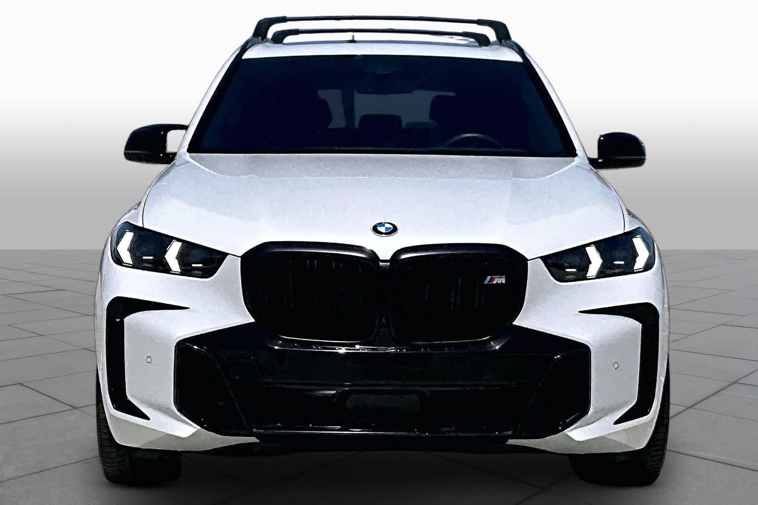 Used 2024 Mineral White Metallic BMW M60i image 3