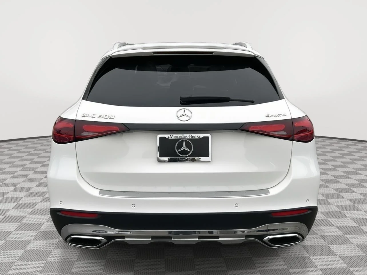 New 2026 Polar White Mercedes-Benz GLC 300 image 4