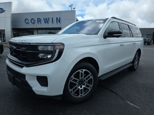 2025 Ford Expedition Active MAX 4x4's photo