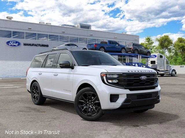 New 2027 Star White Metallic Tri-Coat Ford Platinum image 4