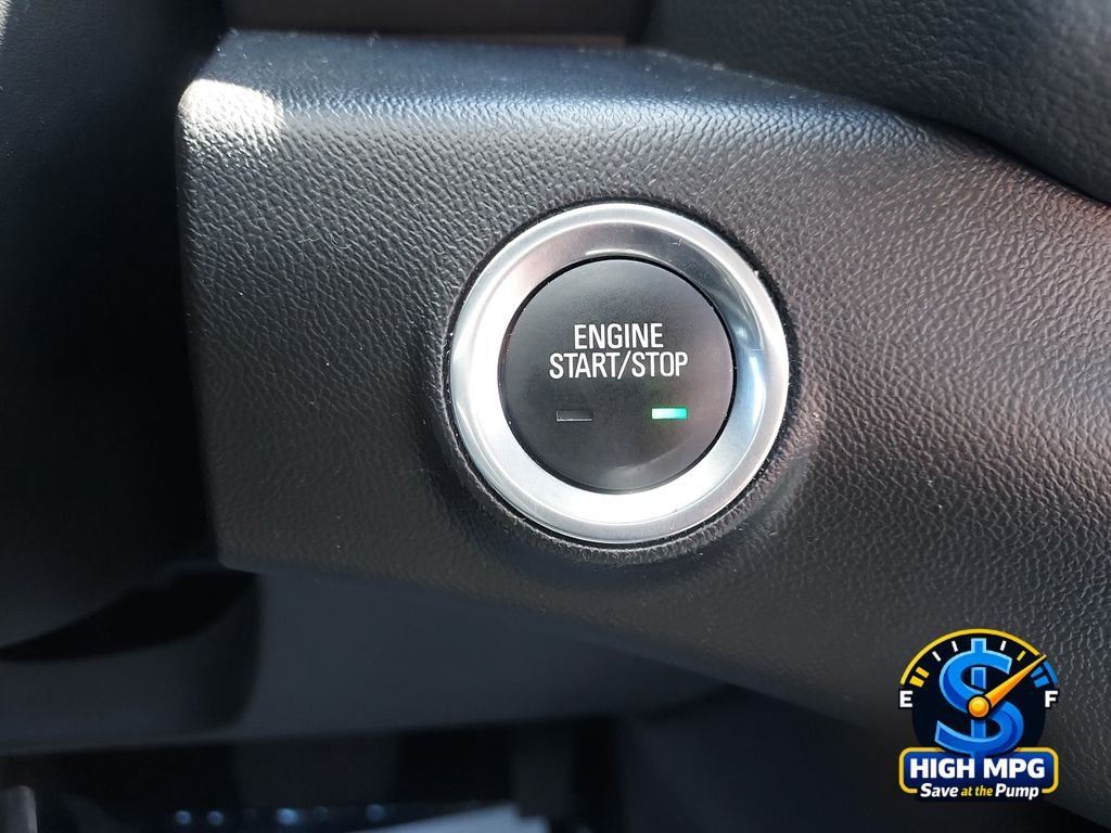 Used 2024 Silver GMC SLT image 15