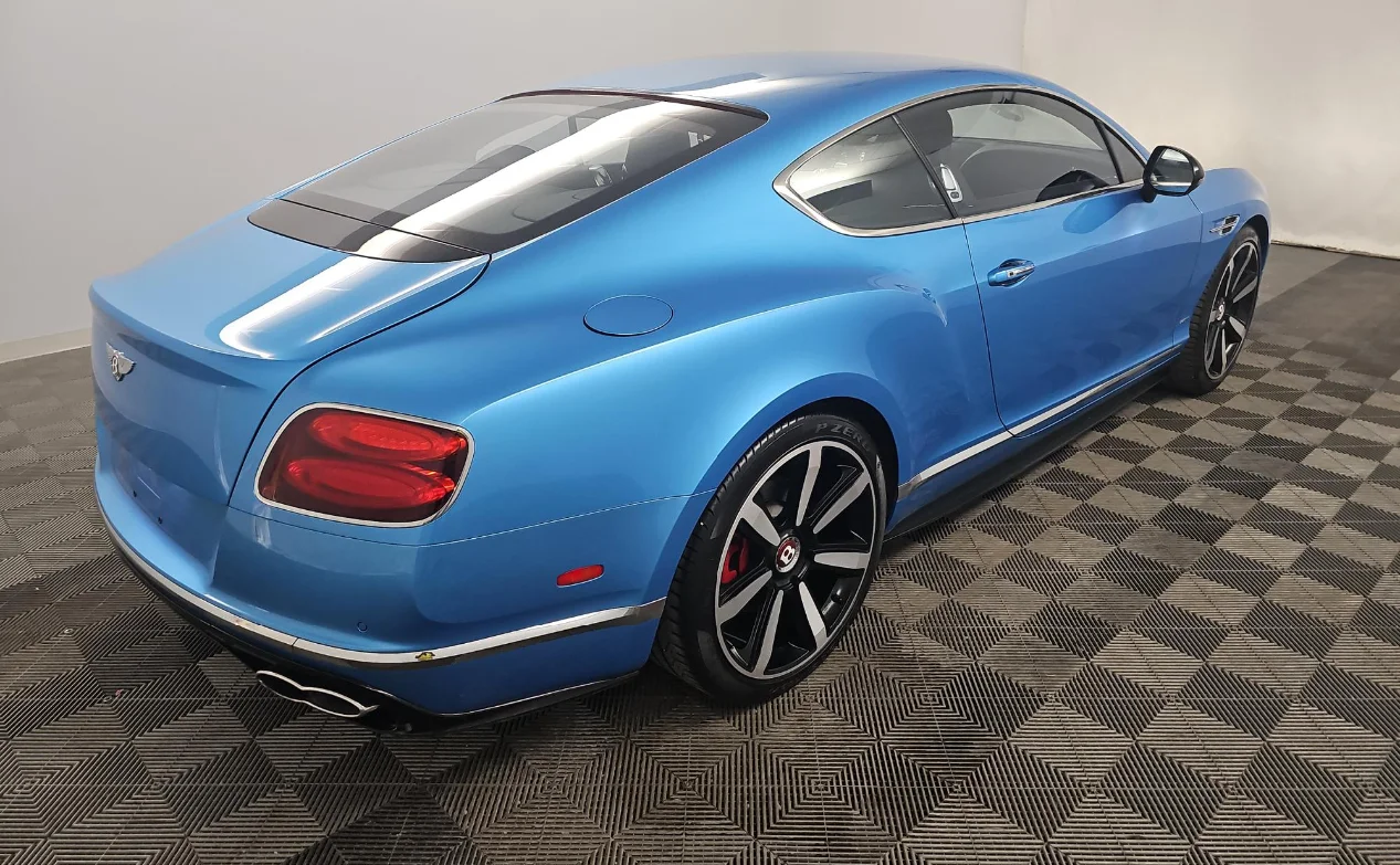 Used 2017 Blue Bentley V8 S image 4