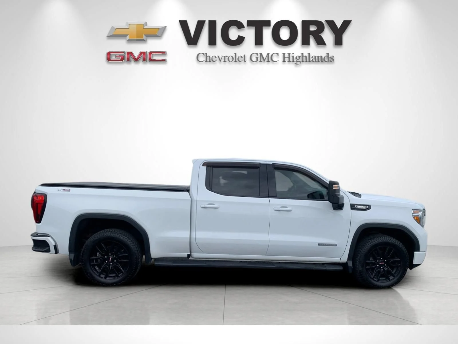 Used 2021 Summit White GMC Elevation image 2