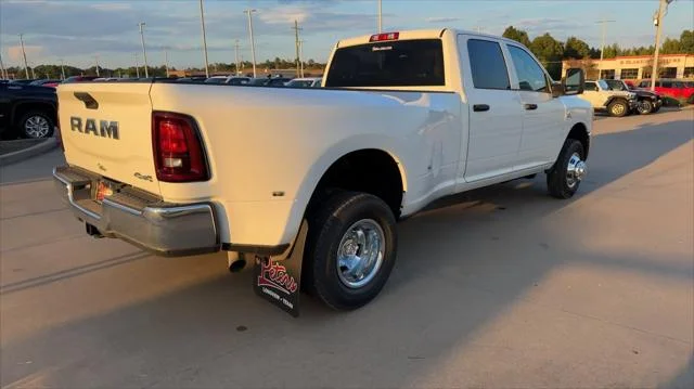 New 2026 Bright White Clear-Coat Exterior Paint RAM Tradesman image 8