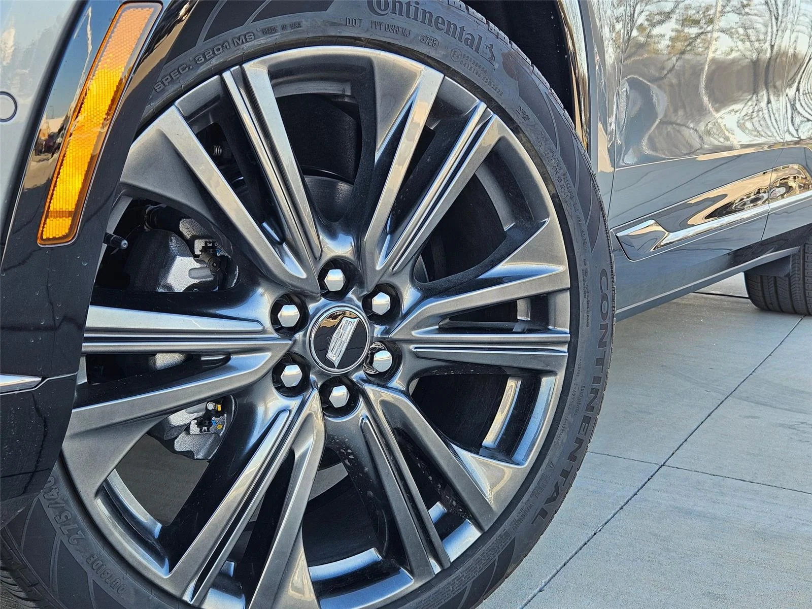 2026 Cadillac OPTIQ Premium Sport - Photo 8