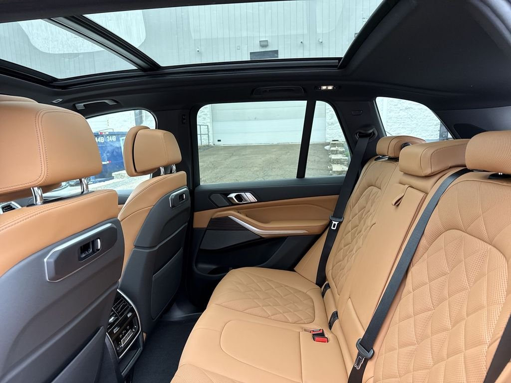 New 2026 Blue BMW xDrive40i image 23