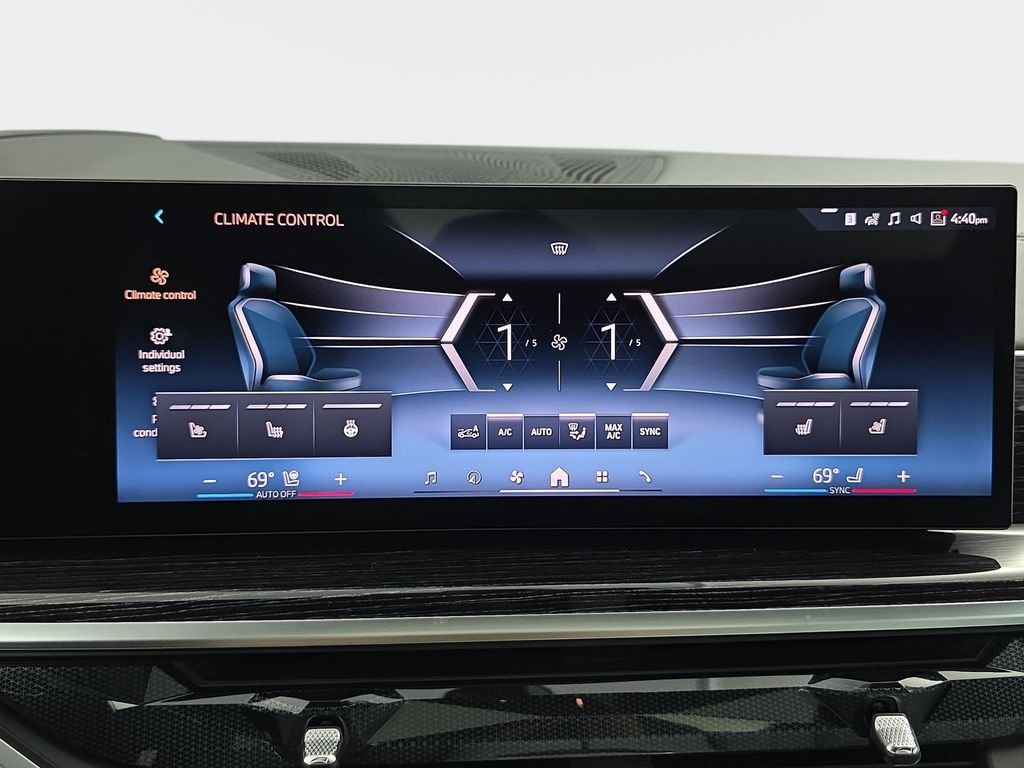 New 2026 Black Sapphire Metallic BMW xDrive40i image 24