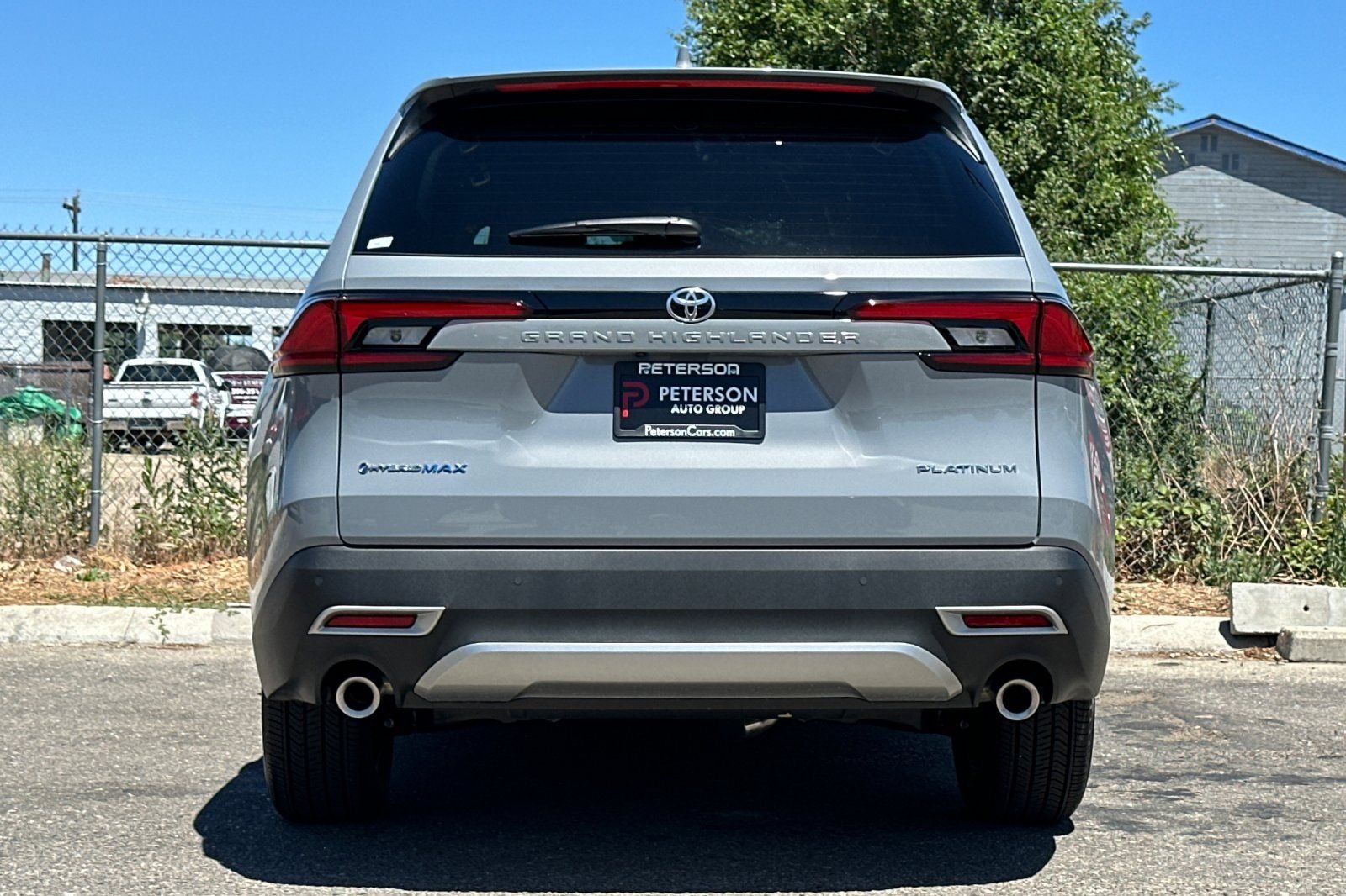 Used 2026  Toyota MAX Platinum image 5