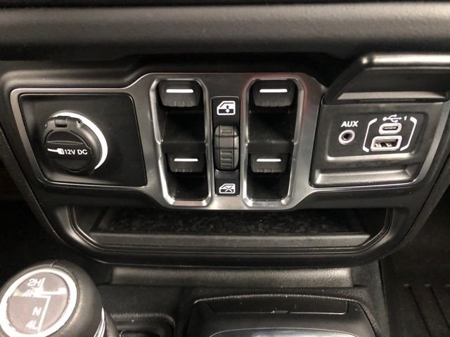 Used 2025 Gray Jeep High Tide image 42