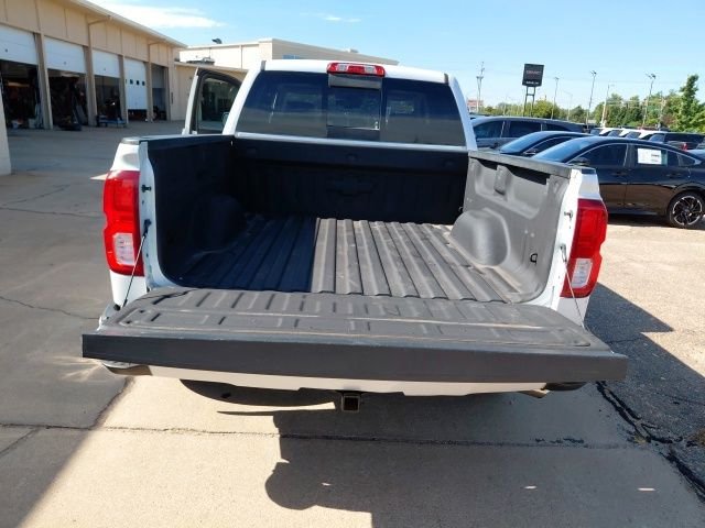Used 2018 Beige Chevrolet High Country image 34