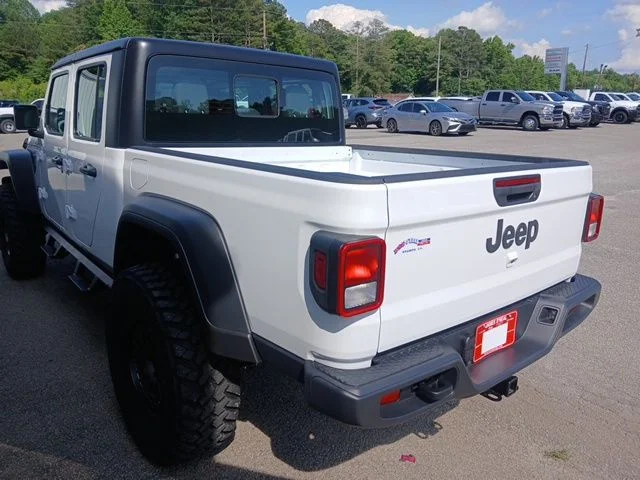 New 2026 Bright White Clear-Coat Exterior Paint Jeep Sport image 7