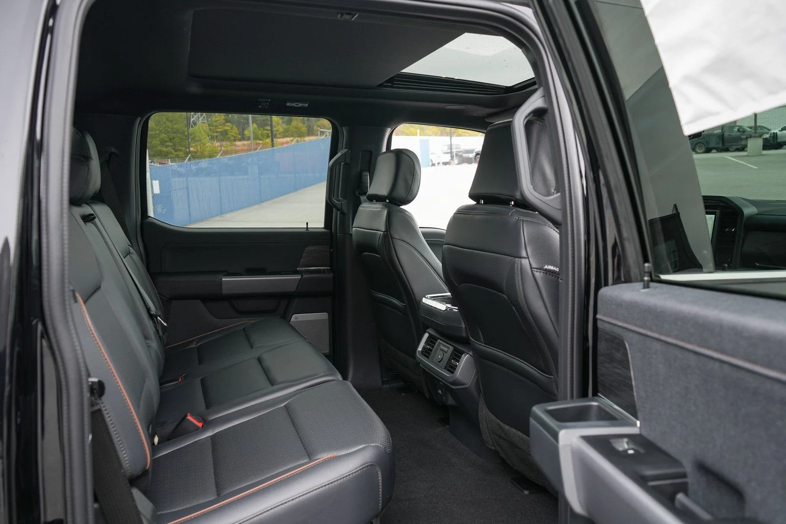 New 2026 Agate Black Metallic Ford Lariat® image 20
