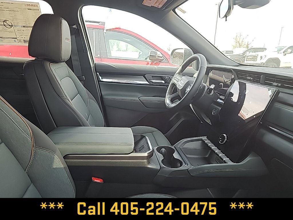 2026 GMC Terrain AT4 - Photo 12