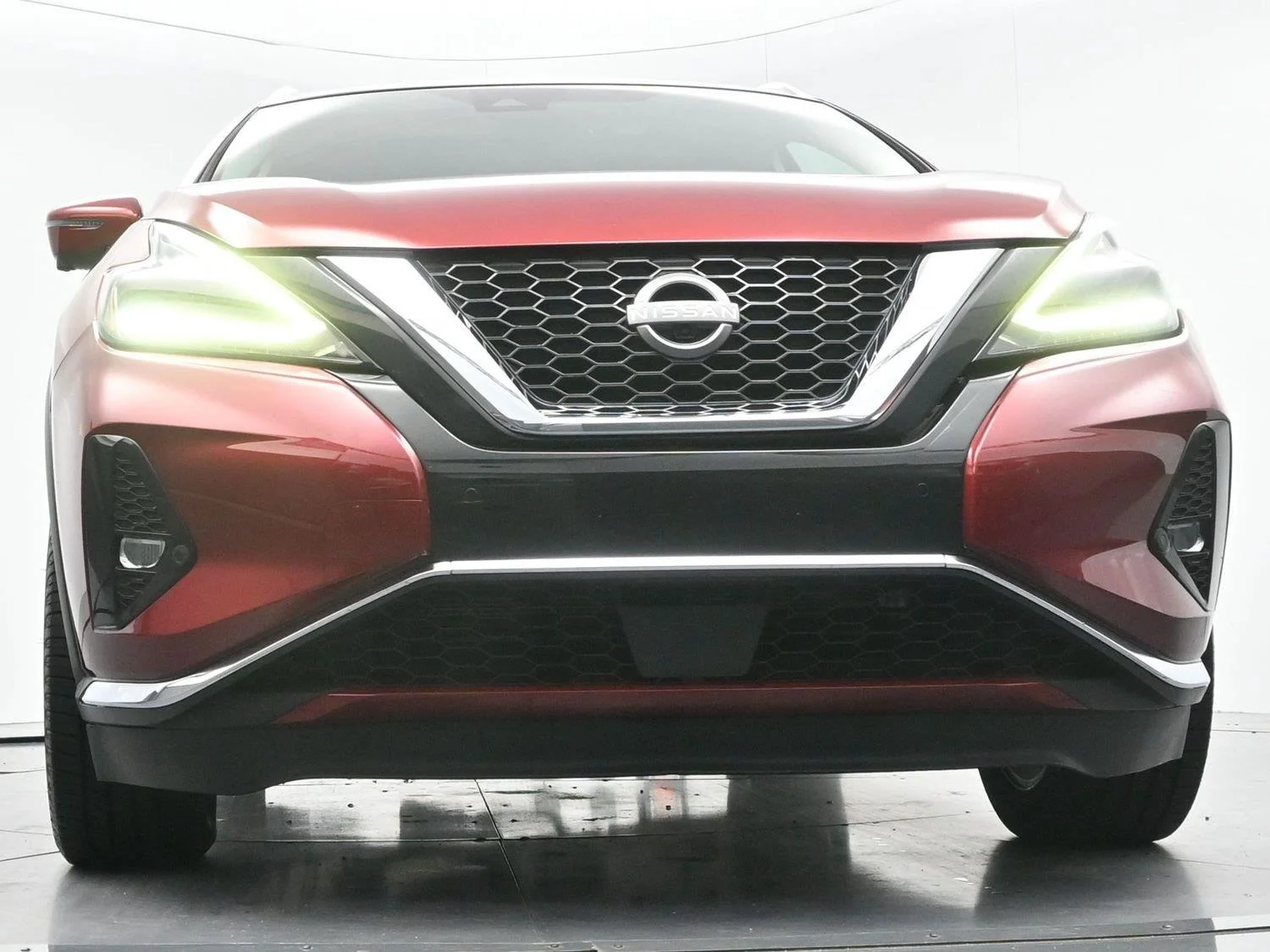 Used 2023 Scarlet Ember Tintcoat Nissan Platinum image 45