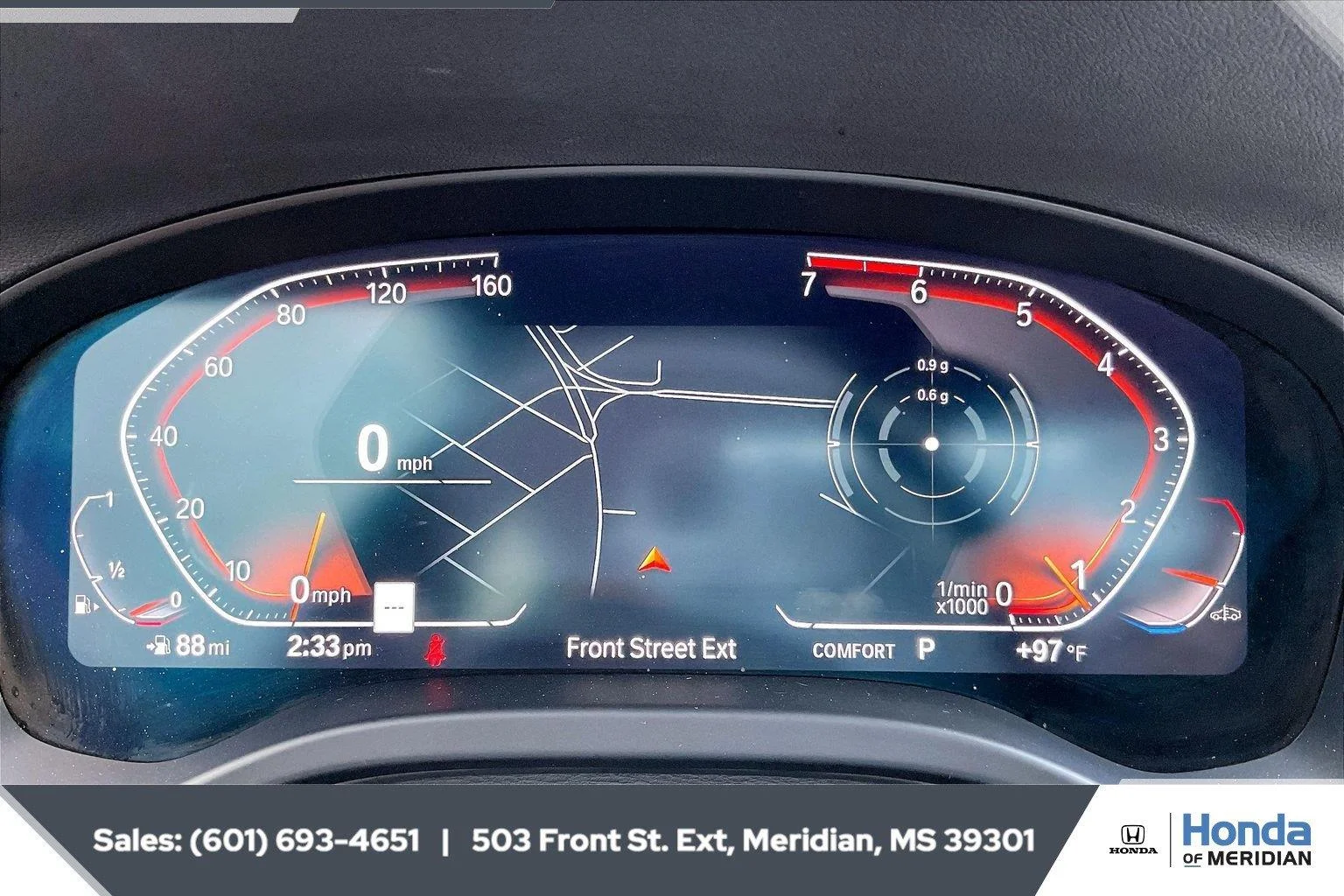 Used 2024 Mineral White Metallic BMW sDrive30i image 14