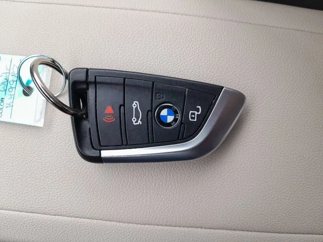 Used 2022 White BMW 228i xDrive image 10