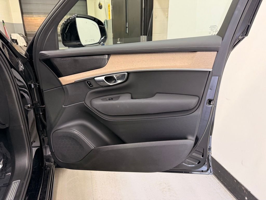 Used 2026 Black Volvo  image 28