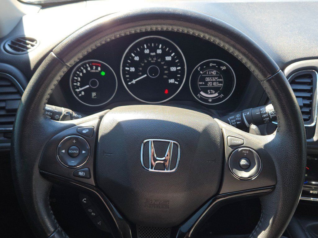 Used 2018  Honda EX-L image 30