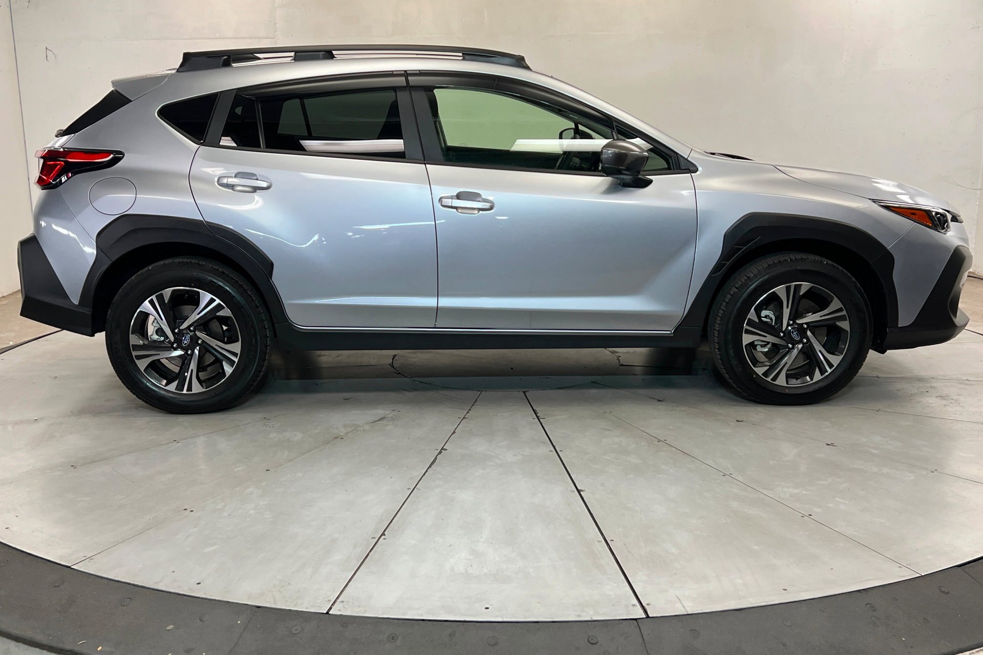 2025 Subaru Crosstrek Premium - Photo 7