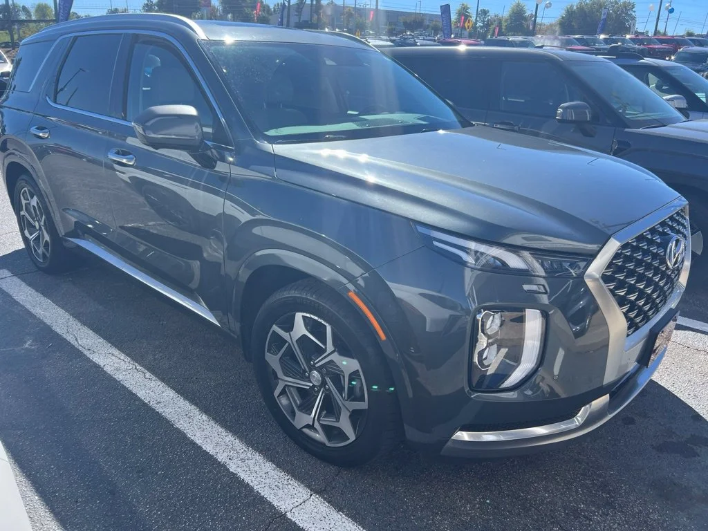 Used 2022 Gray Hyundai Calligraphy image 6