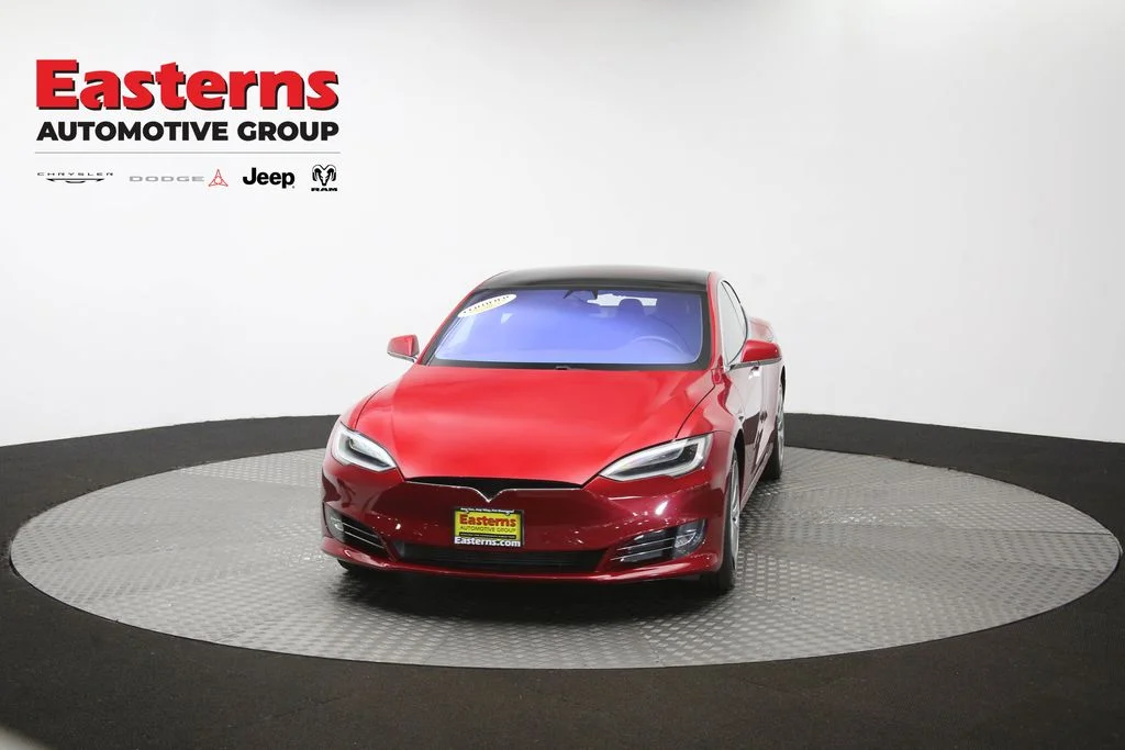 Used 2020 Red Tesla Long Range Plus image 49
