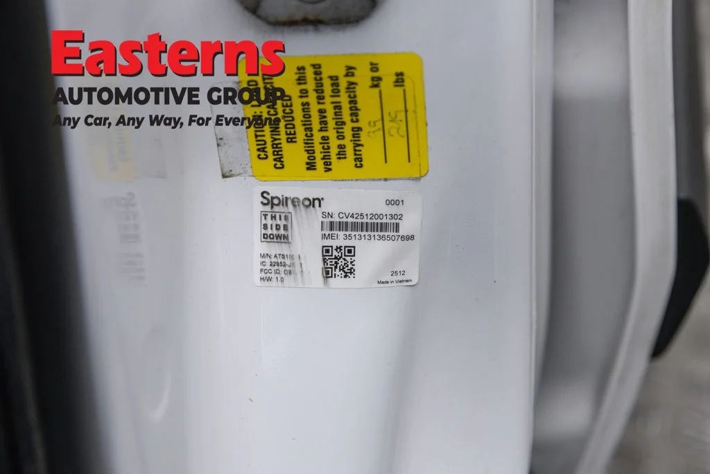 Used 2022 White Ram Base image 35