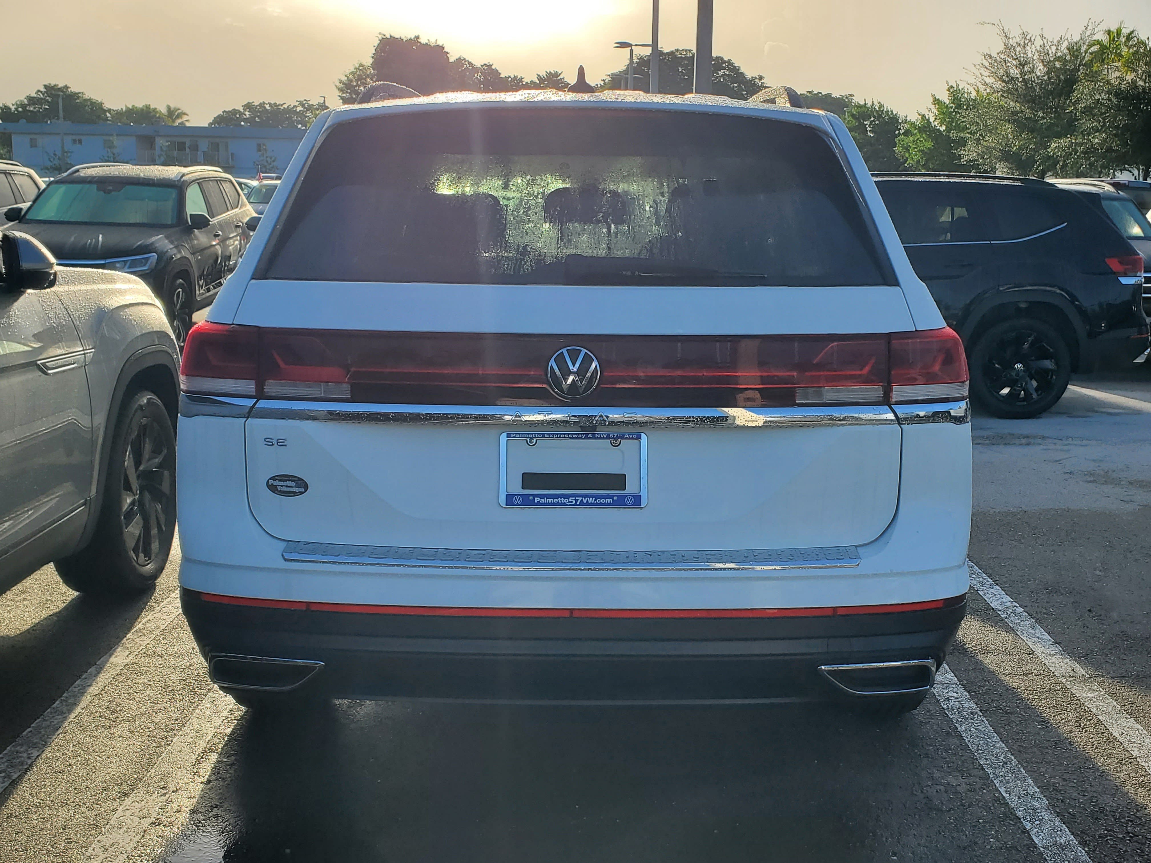 New 2026 White/off-white Volkswagen 2.0T SE image 4