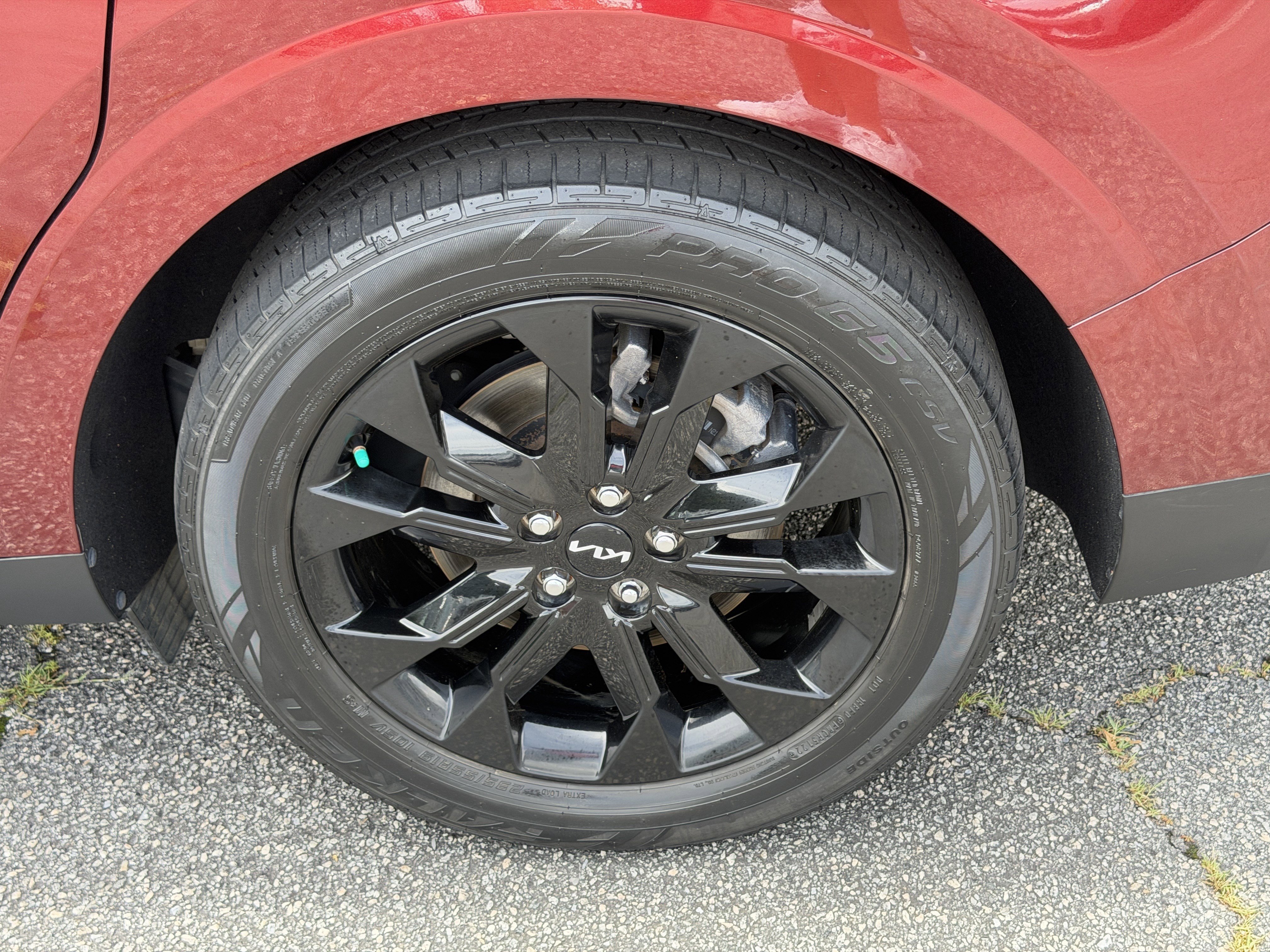 Used 2022 Flare Red Kia SX image 16