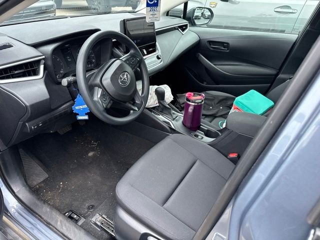 Used 2025  Toyota LE image 6