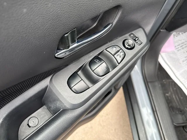 Used 2023 Gray Nissan SV image 12