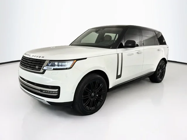 2025 Land Rover Range Rover SE