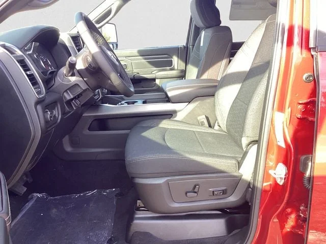 New 2026 Molten Red Ram BIG HORN CREW CAB 4X4 6