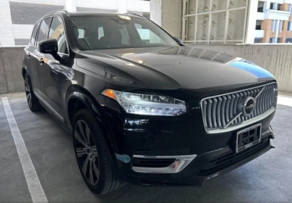 2024 Volvo XC90 T8 Recharge Ultimate Bright Theme 4WD's photo