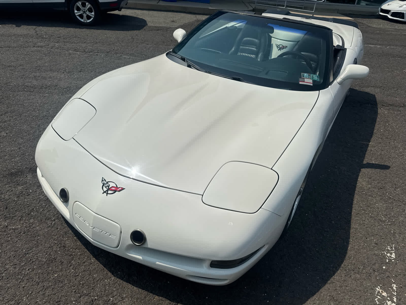Used 2002 Speedway White Chevrolet  image 4