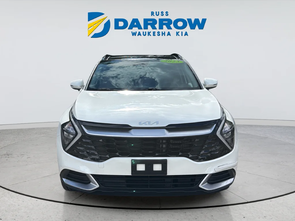 Used 2023 White Kia EX image 8