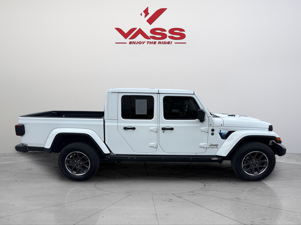 Used 2022 White Jeep Overland image 6