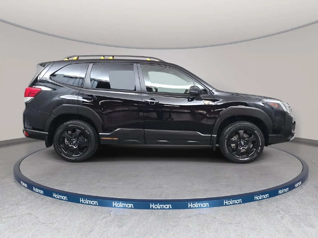 Used 2023 Black Subaru Wilderness image 5
