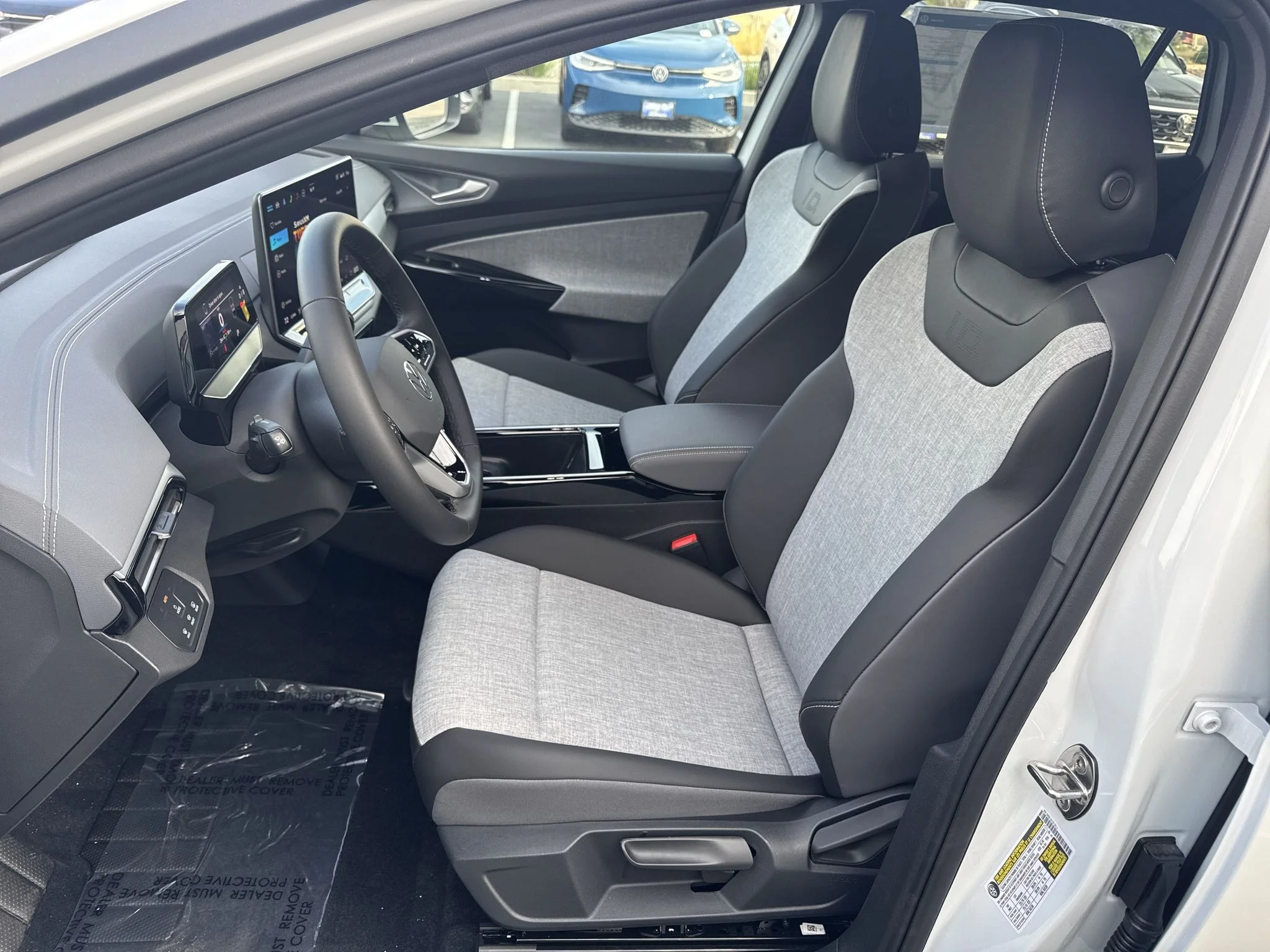 New 2026 Opal White Pearl Volkswagen Pro image 13