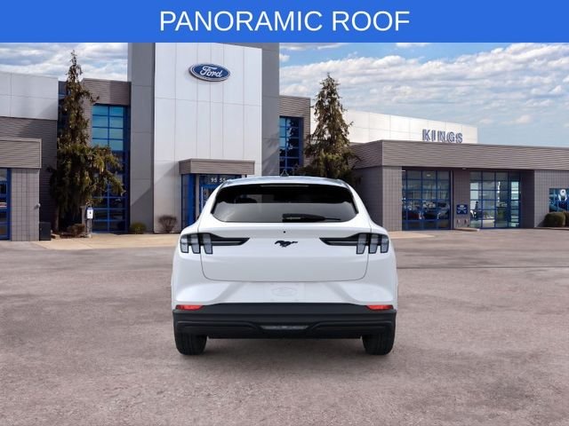 New 2026 Star White Metallic Tri-coat Ford Premium image 5