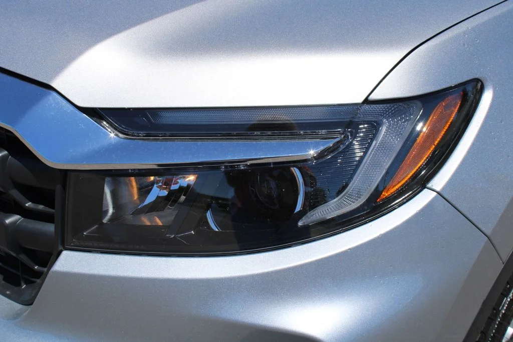 New 2026 Solar Silver Metallic Honda RTL image 11