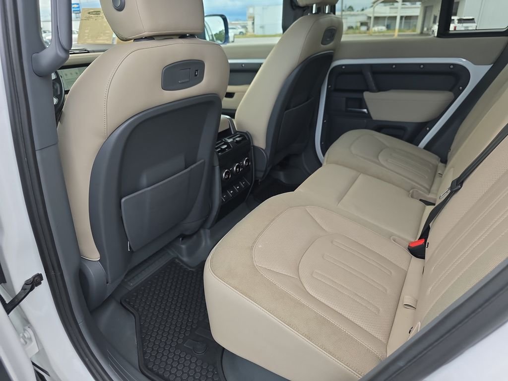Used 2020 Fuji White Land Rover S image 28