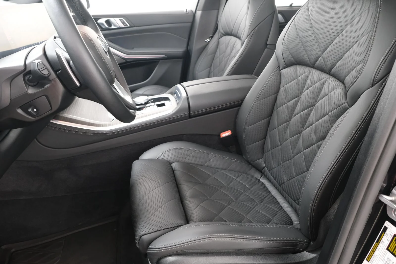 Certified Used 2026 Black BMW xDrive40i image 30